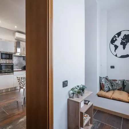 The Best Rent - Four-Room Apartment A Few Steps From The Trevi Fountain Exterior photo