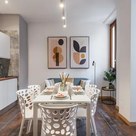 The Best Rent - Four-Room Apartment A Few Steps From The Trevi Fountain Exterior photo